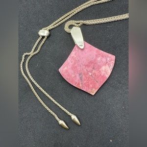 Kendra Scott Aislinn Necklace - Pink Rhodonite